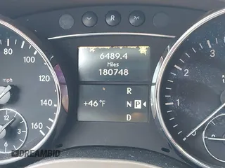 2008 Mercedes-Benz R-Class 3.5L with VIN 4JGCB65E28A079476, listed as a IAAI auction lot 41415461 with 180,748 mi miles. Bid and sale history available at carsss.com. Image 7.