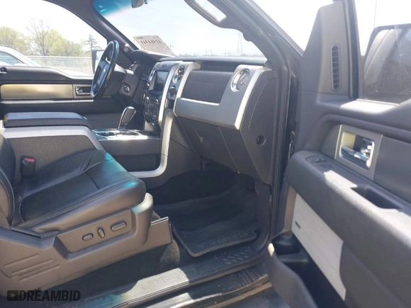 2013 Ford F-150 XL with VIN 1FTFW1ETXDKF25580, listed as a IAAI auction lot 41984341 with 256,014 mi miles. Bid and sale history available at carsss.com. Image 5.
