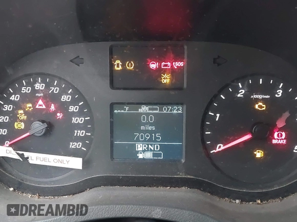 2019 Mercedes-Benz Sprinter Cargo z VIN WD4PF1CD9KP147130, wystawiony jako IAAI lot #41821221 z przebiegiem 70 915 mil mil oraz . Historia ofert i sprzedaży dostępna na DreamBid. Obrazek 7.
