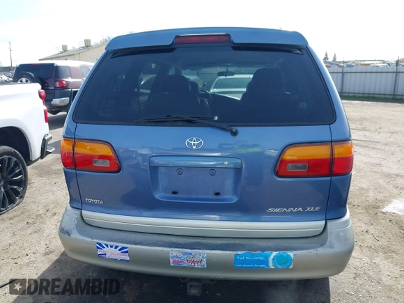 1998 Toyota Sienna LE с VIN 4T3ZF13C5WU028625, выставлен на аукционе IAAI как лот 41596901 с пробегом 139 903 миль миль и . История ставок и продаж доступна на DreamBid. Изображение 16.