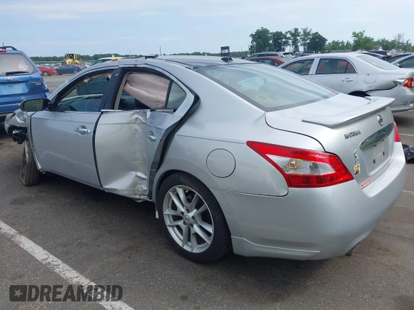 2010 Nissan Maxima SV with VIN 1N4AA5AP6AC826979, listed as a IAAI auction lot 42589811 with 154,724 mi miles and . Bid and sale history available at DreamBid. Image 3.