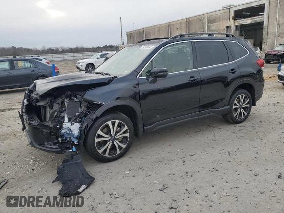 2024 Subaru Forester Limited with VIN JF2SKALC6RH483816, listed as a Copart auction lot 44246695 with 17,944 mi miles and Salvage Title. Bid and sale history available at carsss.com. Image 1.