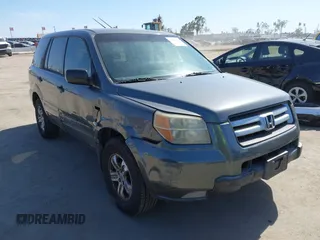 2007 Honda Pilot LX z VIN 5FNYF28127B025505, wystawiony jako IAAI lot #42270089 z przebiegiem 153 926 mil mil oraz . Historia ofert i sprzedaży dostępna na DreamBid. Obrazek 1.