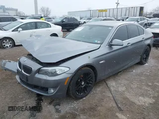 2013 BMW 5 Series 528i xDrive with VIN WBAXH5C5XDD108889, listed as a IAAI auction lot 41620024 with 103,542 mi miles. Bid and sale history available at carsss.com. Image 2.