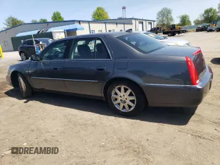 2011 Cadillac DTS Premium Collection z VIN 1G6KH5E64BU116540, wystawiony jako Copart lot #55257305 z przebiegiem 108 360 mil mil oraz Szkoda całkowita • Salvage title. Historia ofert i sprzedaży dostępna na DreamBid. Obrazek 2.