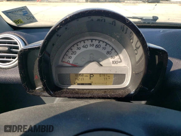 2013 Smart fortwo Pure with VIN WMEEJ3BA6DK674305, listed as a Copart auction lot 56100835 with 78,158 mi miles and Salvage title. Bid and sale history available at DreamBid. Image 9.