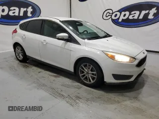 2016 Ford Focus SE with VIN 1FADP3K29GL263065, listed as a Copart auction lot 45387785 with 88,000 mi miles and Clean Title. Bid and sale history available at carsss.com. Image 4.