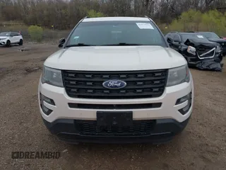 2017 Ford Explorer Sport with VIN 1FM5K8GT0HGC58953, listed as a IAAI auction lot 42079041 with 264,639 mi miles and . Bid and sale history available at carsss.com. Image 6.