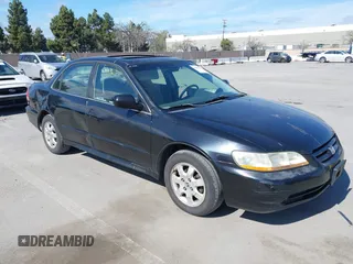 2001 Honda Accord EX z VIN JHMCG66881C015997, wystawiony jako IAAI lot #41902990 z przebiegiem Nie podano mil oraz . Historia ofert i sprzedaży dostępna na DreamBid. Obrazek 1.