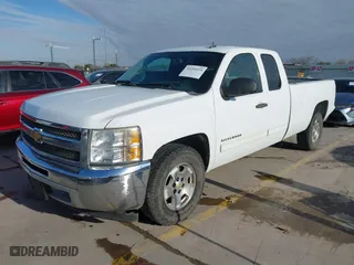 2013 Chevrolet Silverado 1500 LT with VIN 1GCRCSE08DZ166948, listed as a IAAI auction lot 41254225 with 206,541 mi miles. Bid and sale history available at carsss.com. Image 20.