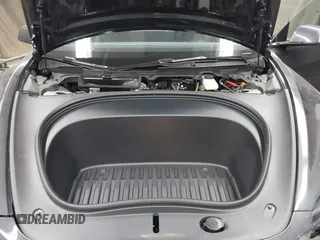 2025 Tesla Model 3 Long Range with VIN 5YJ3E1EA4SF952168, listed as a IAAI auction lot 42281783 with 3,926 mi miles and . Bid and sale history available at DreamBid. Image 10.
