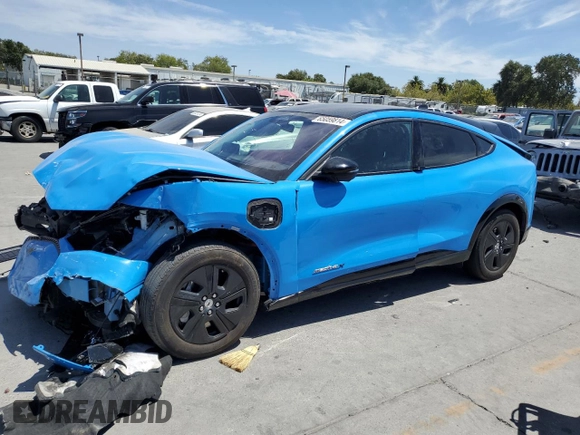 2022 Ford Mustang Mach-E California Route 1 z VIN 3FMTK2R73NMA24358, wystawiony jako Copart lot #65059814 z przebiegiem 32 803 mil mil oraz Szkoda całkowita • Salvage title. Historia ofert i sprzedaży dostępna na DreamBid. Obrazek 1.