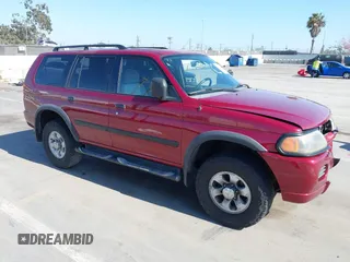2002 Mitsubishi Montero ES z VIN JA4LS21H92J033853, wystawiony jako IAAI lot #42174546 z przebiegiem 176 265 mil mil oraz . Historia ofert i sprzedaży dostępna na DreamBid. Obrazek 1.
