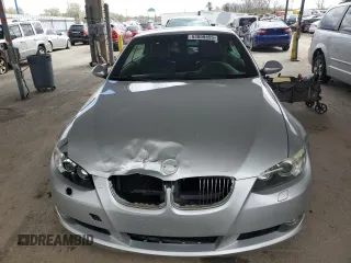 2009 BMW 3 Series 328i z VIN WBAWL13509PX26554, wystawiony jako Copart lot #53809455 z przebiegiem 137 698 mil mil oraz Szkoda całkowita • Salvage title. Historia ofert i sprzedaży dostępna na DreamBid. Obrazek 5.