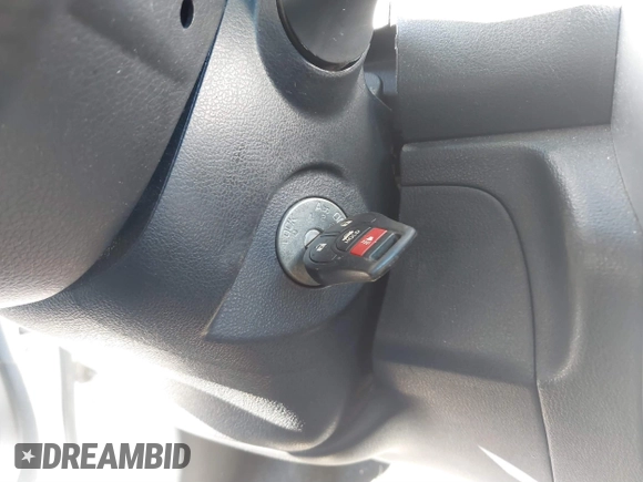 2017 Nissan Versa S Plus z VIN 3N1CN7AP6HL898849, wystawiony jako IAAI lot #41501925 z przebiegiem 132 440 mil mil oraz . Historia ofert i sprzedaży dostępna na DreamBid. Obrazek 11.