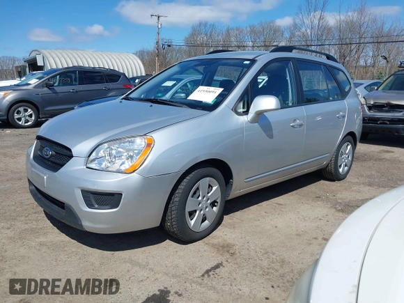 2009 Kia Rondo LX with VIN KNAFG529297274333, listed as a IAAI auction lot 41930091 with 45,960 mi miles. Bid and sale history available at carsss.com. Image 2.