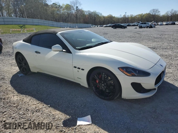 2015 Maserati GranTurismo Convertible Sport with VIN ZAM45VMA1F0150304, listed as a Copart auction lot 50679515 with 71,506 mi miles and Salvage Title. Bid and sale history available at carsss.com. Image 4.