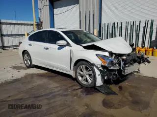 2015 Nissan Altima SL with VIN 1N4AL3AP2FN354371, listed as a Copart auction lot 57780605 with 135,683 mi miles and Salvage title. Bid and sale history available at DreamBid. Image 4.