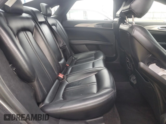 2020 Lincoln MKZ Standard z VIN 3LN6L5A93LR606176, wystawiony jako Copart lot #86555794 z przebiegiem 73 794 mil mil oraz Szkoda całkowita • Salvage title. Historia ofert i sprzedaży dostępna na DreamBid. Obrazek 10.