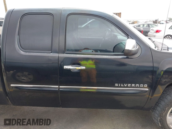 2011 Chevrolet Silverado 1500 LT with VIN 1GCRCSE05BZ408348, listed as a IAAI auction lot 42150412 with 300,795 mi miles and . Bid and sale history available at DreamBid. Image 13.