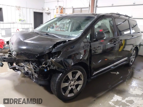 2011 Toyota Sienna SE with VIN 5TDXK3DCXBS067929, listed as a IAAI auction lot 41552044 with 203,697 mi miles. Bid and sale history available at carsss.com. Image 19.