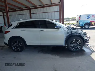 2021 Infiniti QX50 Luxe with VIN 3PCAJ5BA2MF112939, listed as a IAAI auction lot 42191494 with 25,076 mi miles and . Bid and sale history available at DreamBid. Image 13.