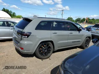 2022 Jeep Grand Cherokee WK Laredo E with VIN 1C4RJFAG5NC112334, listed as a Copart auction lot 59612774 with 47,171 mi miles and Salvage Title. Bid and sale history available at carsss.com. Image 3.