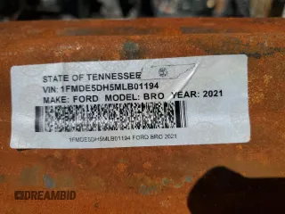 2021 Ford Bronco с VIN 1FMDE5DH5MLB01194, выставлен на аукционе Copart как лот 55064155 с пробегом Не указан миль и На запчасти • Non repairable. История ставок и продаж доступна на DreamBid. Изображение 13.