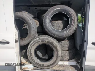 2017 Ford Transit с VIN 1FTYR2CM6HKB46700, выставлен на аукционе Copart как лот 58007815 с пробегом 237 039 миль миль и Списание • Salvage title. История ставок и продаж доступна на DreamBid. Изображение 10.