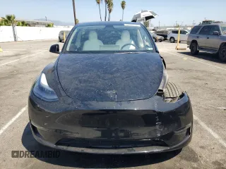 2022 Tesla Model Y Performance with VIN 7SAYGDEF4NF436834, listed as a Copart auction lot 68992234 with 22,171 mi miles and Salvage title. Bid and sale history available at DreamBid. Image 5.