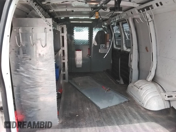 2013 Chevrolet Express Cargo with VIN 1GCSGAFX3D1133091, listed as a IAAI auction lot 42239876 with 71,008 mi miles and . Bid and sale history available at DreamBid. Image 1.