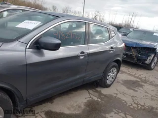 2020 Nissan Rogue Sport SL with VIN JN1BJ1CW8LW644622, listed as a IAAI auction lot 41829132 with 90,234 mi miles. Bid and sale history available at carsss.com. Image 15.
