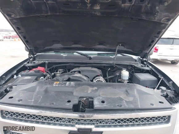 2012 Chevrolet Silverado 1500 LT with VIN 1GCPKSE72CF196471, listed as a IAAI auction lot 41294801 with 155,000 mi miles. Bid and sale history available at carsss.com. Image 10.