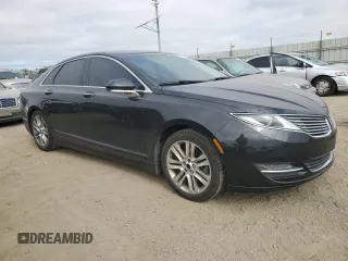 2014 Lincoln MKZ with VIN 3LN6L2GK8ER827980, listed as a Copart auction lot 58739125 with 69,359 mi miles and Salvage title. Bid and sale history available at DreamBid. Image 4.
