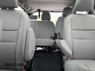 2016 Toyota Sienna Limited with VIN 5TDDK3DC8GS130925, listed as a Copart auction lot 60163985 with 157,507 mi miles and Salvage title. Bid and sale history available at DreamBid. Image 10.