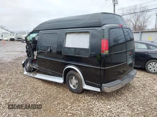 2002 Chevrolet Express with VIN 1GBFG15RX21198820, listed as a IAAI auction lot 41215536 with Not Provided miles. Bid and sale history available at carsss.com. Image 3.