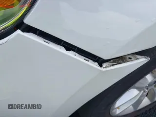 2014 Ford Taurus SE с VIN 1FAHP2D87EG136267, выставлен на аукционе IAAI как лот 42224665 с пробегом 201 540 миль миль и . История ставок и продаж доступна на DreamBid. Изображение 6.