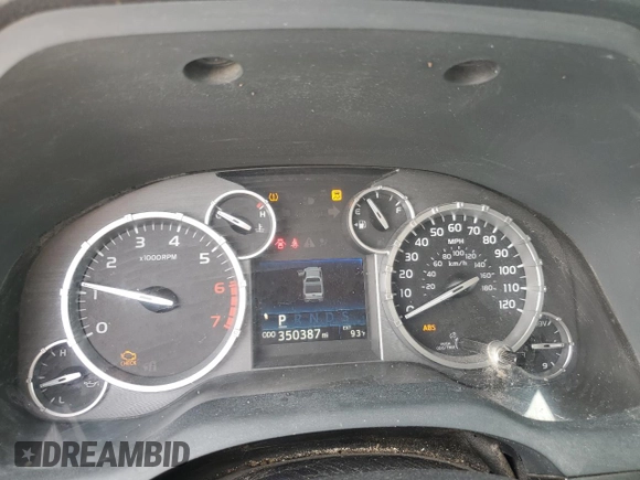 2015 Toyota Tundra SR5 z VIN 5TFDW5F1XFX458366, wystawiony jako Copart lot #59626355 z przebiegiem 350 387 mil mil oraz Czysty tytuł • Clean title. Historia ofert i sprzedaży dostępna na DreamBid. Obrazek 9.