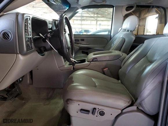 2005 Chevrolet Tahoe Z71 with VIN 1GNEK13T65R273062, listed as a Copart auction lot 81845244 with 193,207 mi miles and Salvage Title. Bid and sale history available at carsss.com. Image 7.