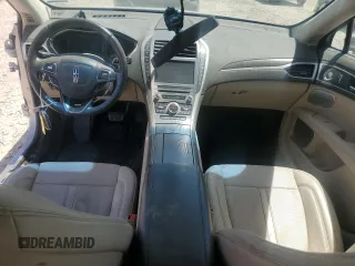 2020 Lincoln MKZ Reserve z VIN 3LN6L5E93LR614529, wystawiony jako Copart lot #55807855 z przebiegiem 51 354 mil mil oraz Szkoda całkowita • Salvage title. Historia ofert i sprzedaży dostępna na DreamBid. Obrazek 8.