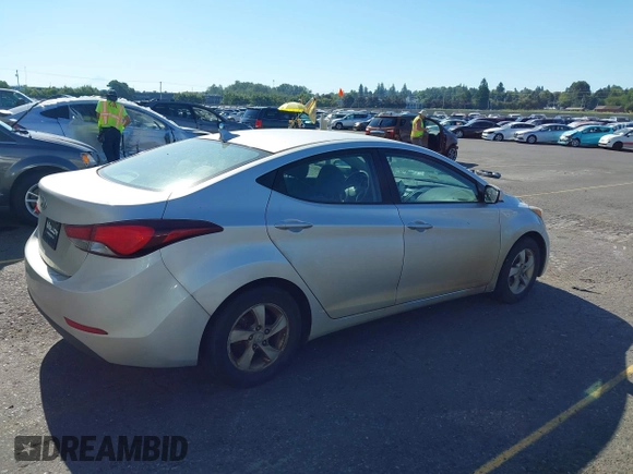 2015 Hyundai Elantra SE with VIN 5NPDH4AE0FH581281, listed as a IAAI auction lot 42762916 with 131,187 mi miles and . Bid and sale history available at DreamBid. Image 4.