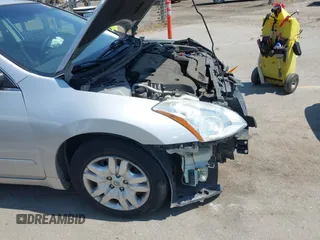 2012 Nissan Altima 2.5 with VIN 1N4AL2APXCN465594, listed as a IAAI auction lot 42124588 with 142,674 mi miles and . Bid and sale history available at DreamBid. Image 17.