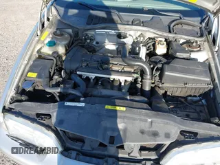 2004 Volvo C70 with VIN YV1NC62D34J050482, listed as a IAAI auction lot 42738214 with 133,139 mi miles and . Bid and sale history available at DreamBid. Image 10.