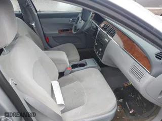 2006 Buick LaCrosse CX with VIN 2G4WC582161104350, listed as a IAAI auction lot 41726647 with 65,135 mi miles. Bid and sale history available at carsss.com. Image 5.