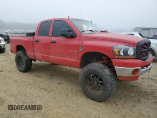 2006 Dodge 1500 SLT with VIN 1D7HU18246S569181, listed as a Copart auction lot 44011435 with 288,222 mi miles and Salvage title. Bid and sale history available at DreamBid. Image 4.