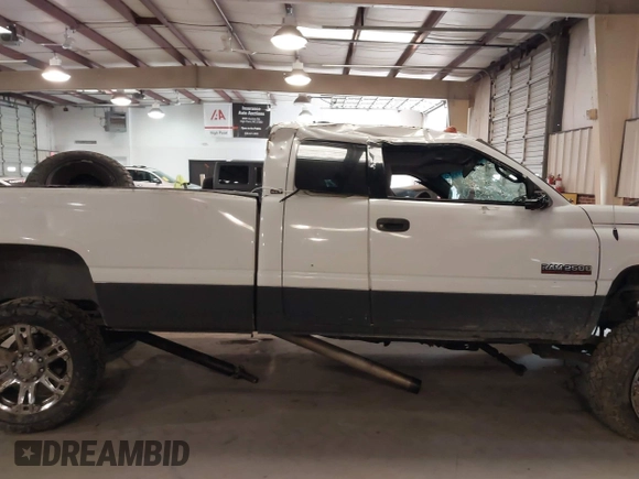 2001 Dodge Ram 2500 with VIN 1B7KF23631J609940, listed as a IAAI auction lot 41502861 with 1 mi miles. Bid and sale history available at carsss.com. Image 12.