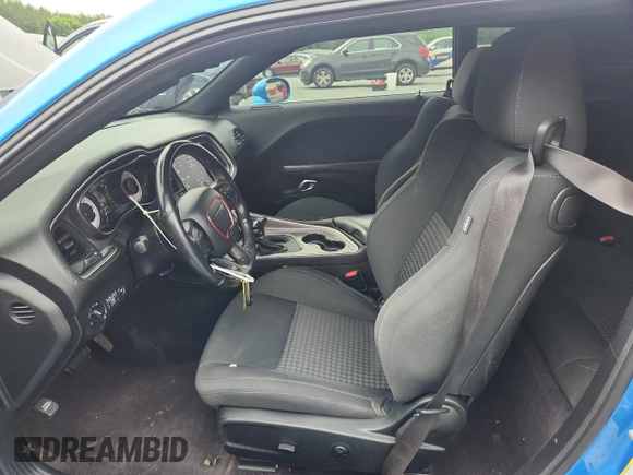 2019 Dodge Challenger R/T Scat Pack z VIN 2C3CDZFJ0KH525875, wystawiony jako Copart lot #58517635 z przebiegiem 85 017 mil mil oraz Szkoda całkowita • Salvage title. Historia ofert i sprzedaży dostępna na DreamBid. Obrazek 7.