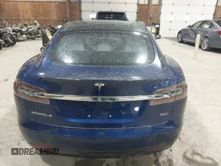 2018 Tesla Model S 75D with VIN 5YJSA1E24JF257817, listed as a IAAI auction lot 41960439 with 61,971 mi miles and . Bid and sale history available at DreamBid. Image 15.