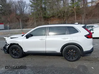 2024 Honda CR-V Sport with VIN 5J6RS5H58RL004401, listed as a IAAI auction lot 41111716 with 13,636 mi miles and . Bid and sale history available at DreamBid. Image 14.