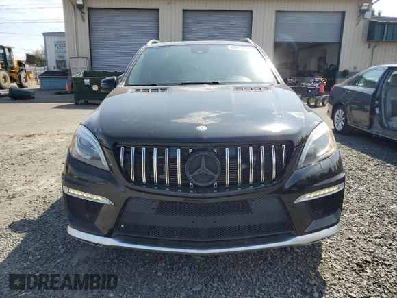 2013 Mercedes-Benz M ML 63 AMG with VIN 4JGDA7EB6DA231949, listed as a Copart auction lot 69072294 with 83,948 mi miles and Salvage Title. Bid and sale history available at carsss.com. Image 5.